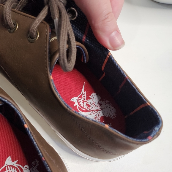 Tommy Bahama Men's Shoes - Picture 4 of 7